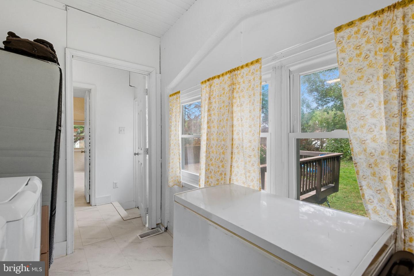 518 WARREN AVE, FRONT ROYAL, Virginia 22630, 4 Bedrooms Bedrooms, ,2 BathroomsBathrooms,Residential,For sale,518 WARREN AVE,VAWR2012454 MLS # VAWR2012454
