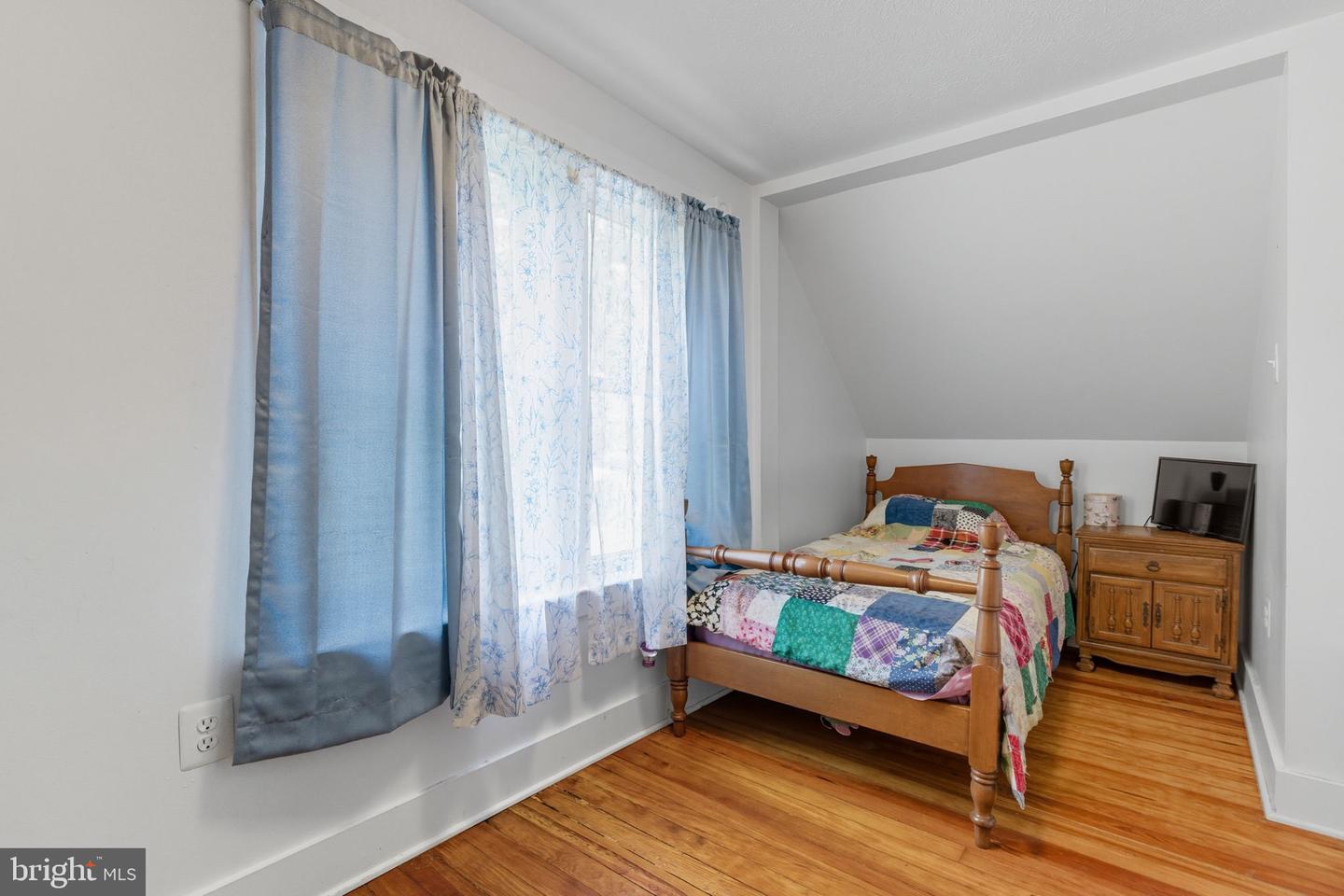 518 WARREN AVE, FRONT ROYAL, Virginia 22630, 4 Bedrooms Bedrooms, ,2 BathroomsBathrooms,Residential,For sale,518 WARREN AVE,VAWR2012454 MLS # VAWR2012454