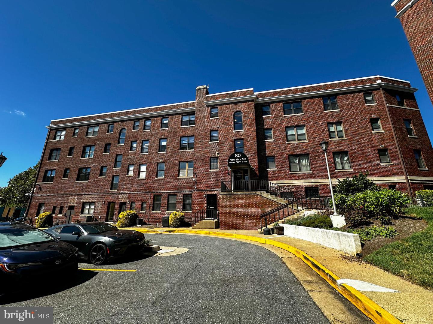 80 NEW YORK AVE NW #402, WASHINGTON, District Of Columbia 20001, 2 Bedrooms Bedrooms, ,1 BathroomBathrooms,Residential,For sale,80 NEW YORK AVE NW #402,DCDC2225042 MLS # DCDC2225042