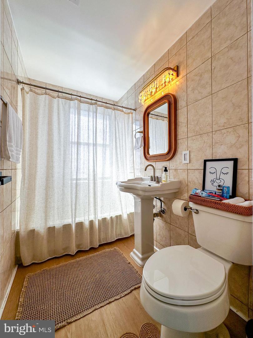 80 NEW YORK AVE NW #402, WASHINGTON, District Of Columbia 20001, 2 Bedrooms Bedrooms, ,1 BathroomBathrooms,Residential,For sale,80 NEW YORK AVE NW #402,DCDC2225042 MLS # DCDC2225042