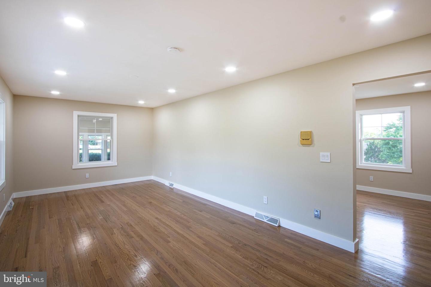 877 TRUSLOW RD, FREDERICKSBURG, Virginia 22406, 4 Bedrooms Bedrooms, ,3 BathroomsBathrooms,Residential,For sale,877 TRUSLOW RD,VAST2043180 MLS # VAST2043180
