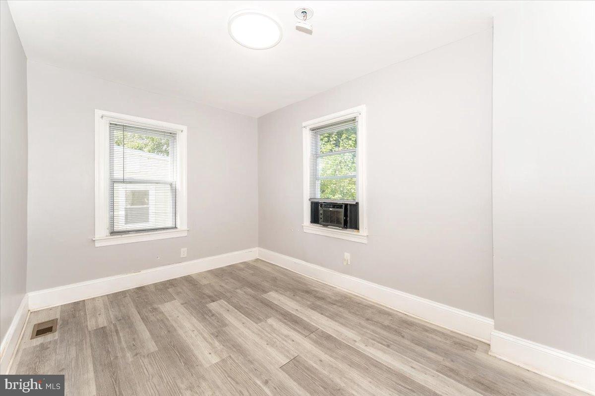 4644 HAYES ST NE, WASHINGTON, District Of Columbia 20019, 4 Bedrooms Bedrooms, 6 Rooms Rooms,2 BathroomsBathrooms,Residential,For sale,4644 HAYES ST NE,DCDC2225056 MLS # DCDC2225056