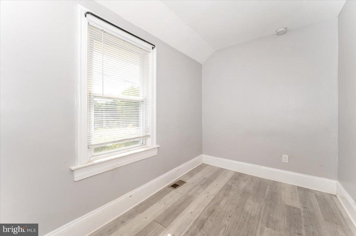 4644 HAYES ST NE, WASHINGTON, District Of Columbia 20019, 4 Bedrooms Bedrooms, 6 Rooms Rooms,2 BathroomsBathrooms,Residential,For sale,4644 HAYES ST NE,DCDC2225056 MLS # DCDC2225056