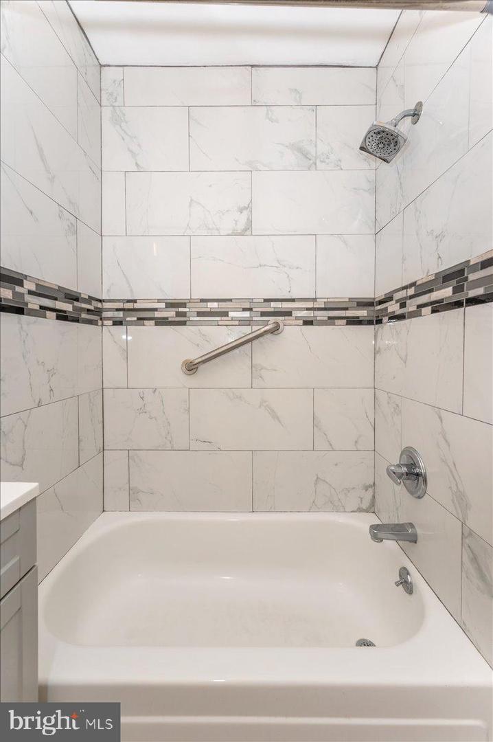 4644 HAYES ST NE, WASHINGTON, District Of Columbia 20019, 4 Bedrooms Bedrooms, 6 Rooms Rooms,2 BathroomsBathrooms,Residential,For sale,4644 HAYES ST NE,DCDC2225056 MLS # DCDC2225056