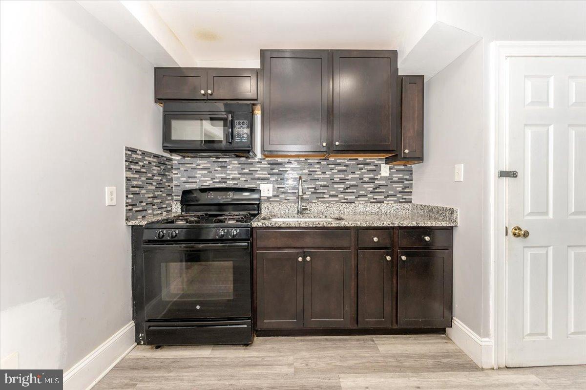 4644 HAYES ST NE, WASHINGTON, District Of Columbia 20019, 4 Bedrooms Bedrooms, 6 Rooms Rooms,2 BathroomsBathrooms,Residential,For sale,4644 HAYES ST NE,DCDC2225056 MLS # DCDC2225056