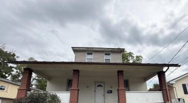1101 N ROYAL AVE, FRONT ROYAL, Virginia 22630, 3 Bedrooms Bedrooms, ,1 BathroomBathrooms,Residential,For sale,1101 N ROYAL AVE,VAWR2012460 MLS # VAWR2012460