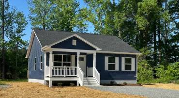 245 AZURE DR, COLONIAL BEACH, Virginia 22443, 3 Bedrooms Bedrooms, ,2 BathroomsBathrooms,Residential,For sale,245 AZURE DR,VAWE2009862 MLS # VAWE2009862