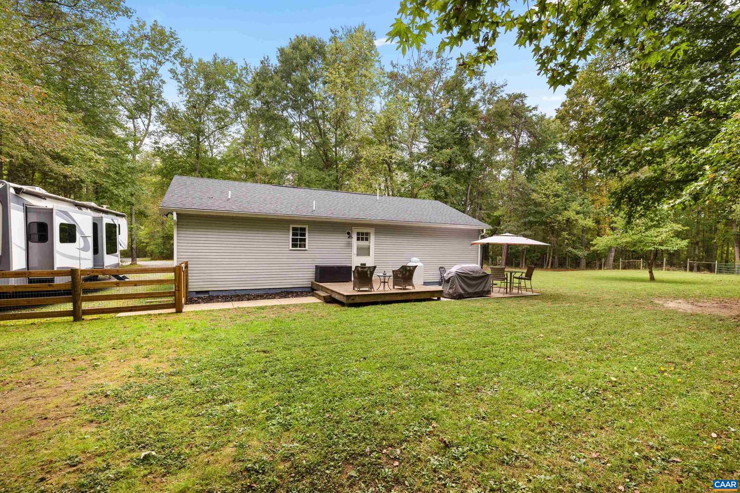 5904 BYRD MILL RD, LOUISA, Virginia 23093, 3 Bedrooms Bedrooms, ,2 BathroomsBathrooms,Residential,For sale,5904 BYRD MILL RD,669566 MLS # 669566