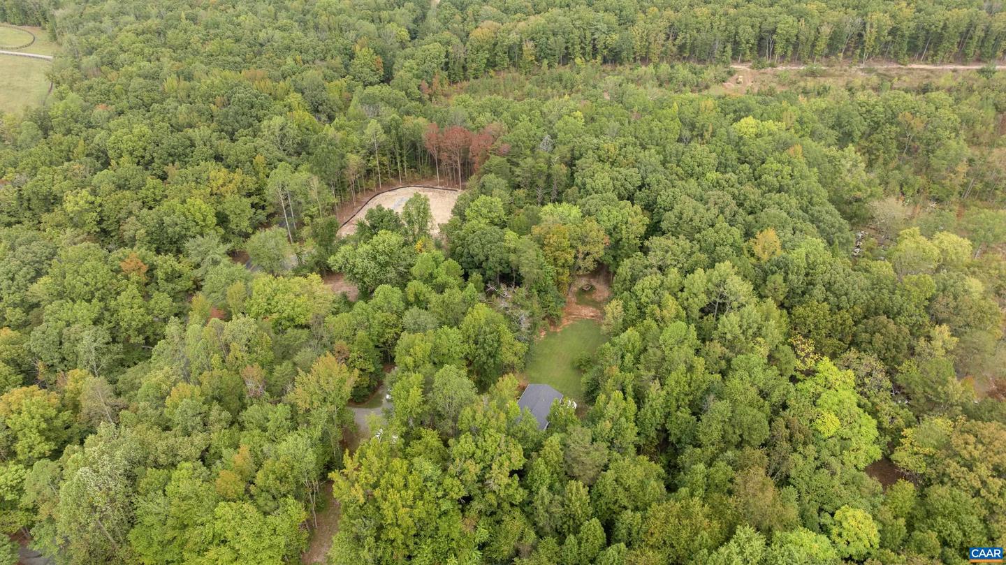 5904 BYRD MILL RD, LOUISA, Virginia 23093, 3 Bedrooms Bedrooms, ,2 BathroomsBathrooms,Residential,For sale,5904 BYRD MILL RD,669566 MLS # 669566