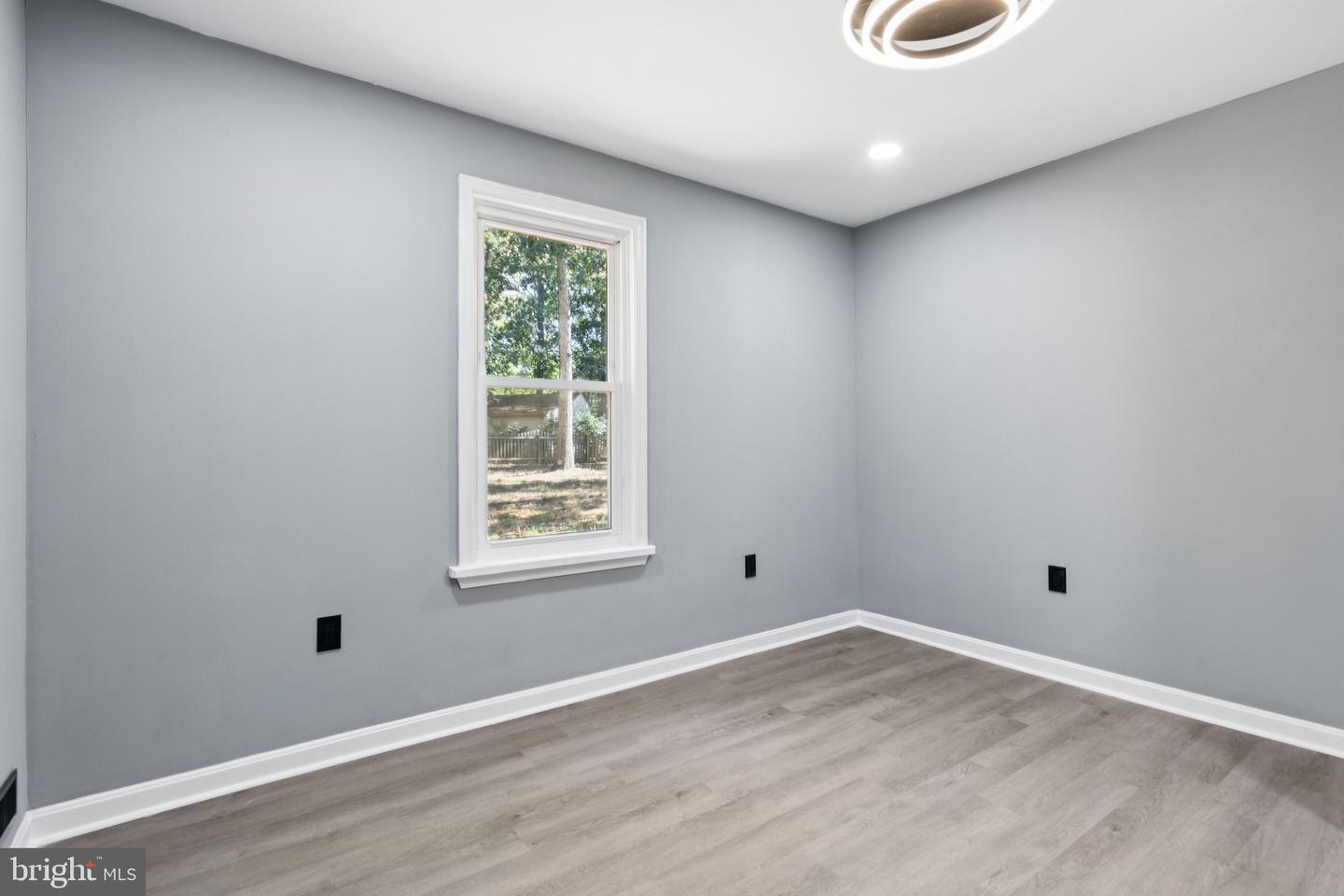 39 HIDDEN LAKE DR, STAFFORD, Virginia 22556, 4 Bedrooms Bedrooms, ,2 BathroomsBathrooms,Residential,For sale,39 HIDDEN LAKE DR,VAST2043198 MLS # VAST2043198