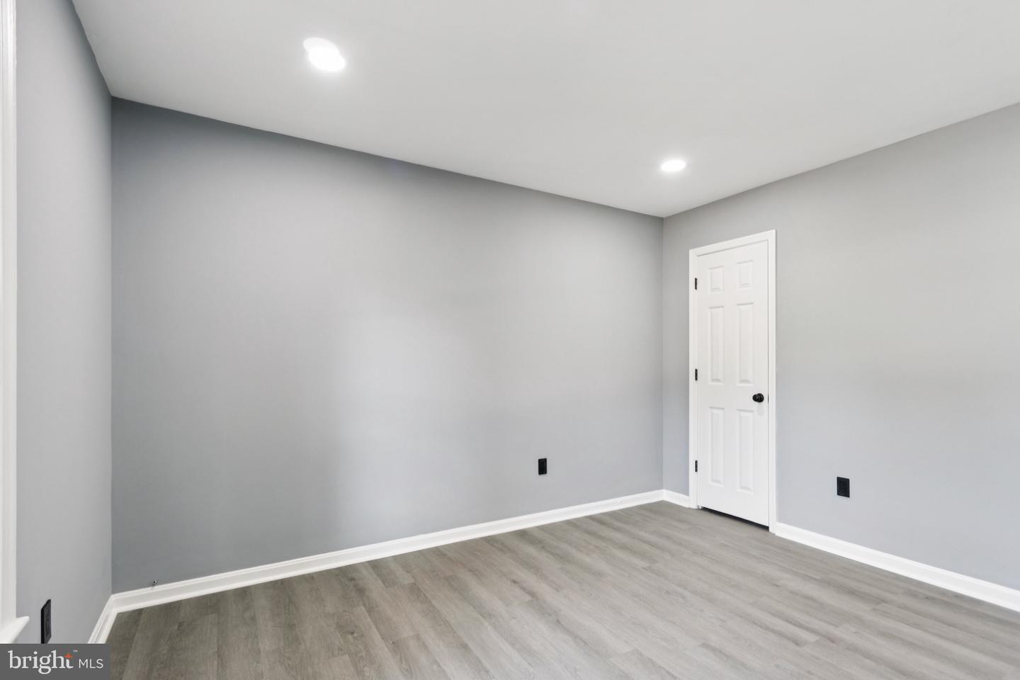 39 HIDDEN LAKE DR, STAFFORD, Virginia 22556, 4 Bedrooms Bedrooms, ,2 BathroomsBathrooms,Residential,For sale,39 HIDDEN LAKE DR,VAST2043198 MLS # VAST2043198