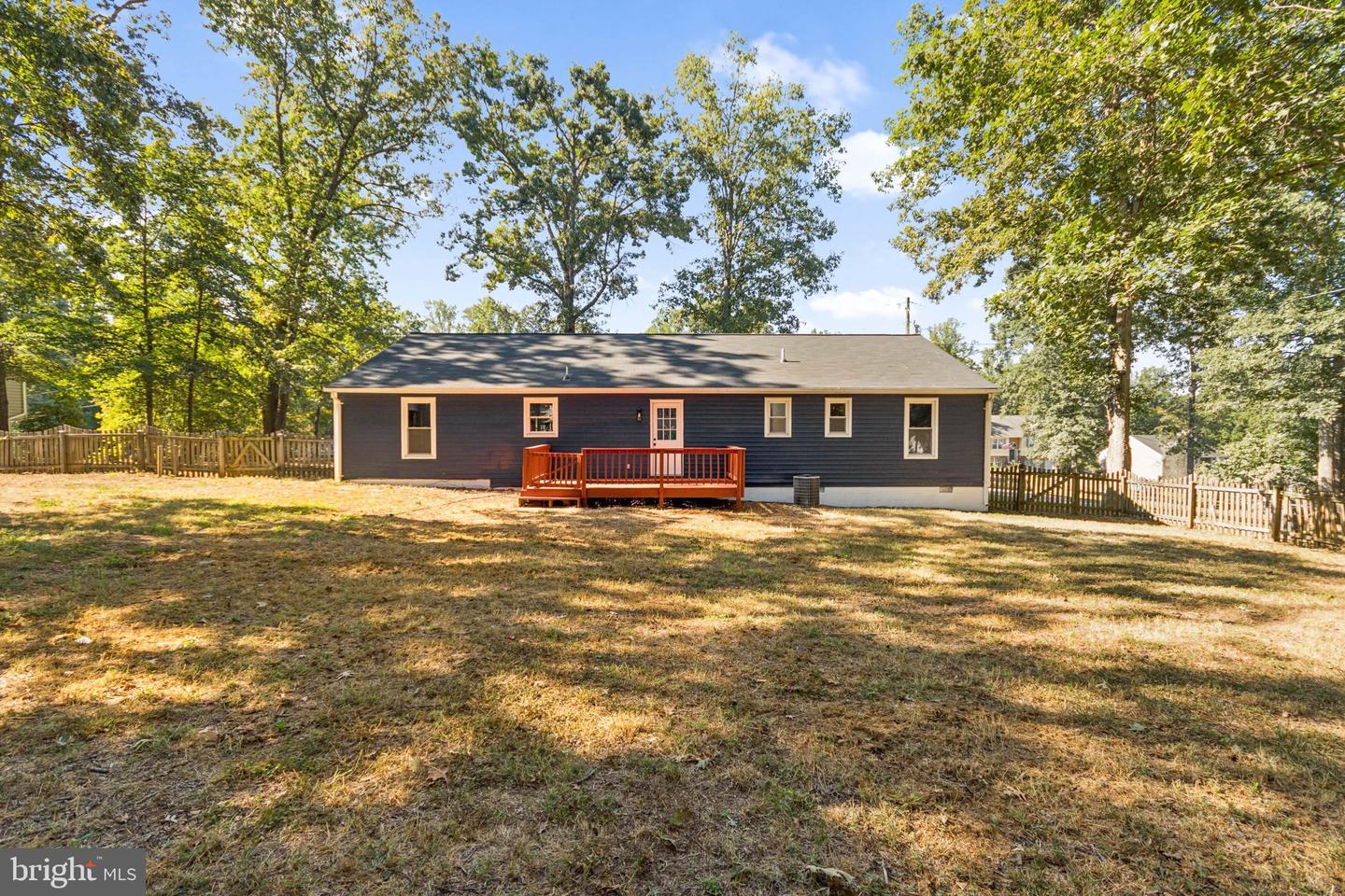 39 HIDDEN LAKE DR, STAFFORD, Virginia 22556, 4 Bedrooms Bedrooms, ,2 BathroomsBathrooms,Residential,For sale,39 HIDDEN LAKE DR,VAST2043198 MLS # VAST2043198