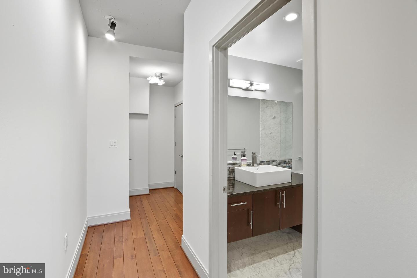 929 FLORIDA AVE NW #8001, WASHINGTON, District Of Columbia 20001, 1 Bedroom Bedrooms, ,1 BathroomBathrooms,Residential,For sale,929 FLORIDA AVE NW #8001,DCDC2225110 MLS # DCDC2225110