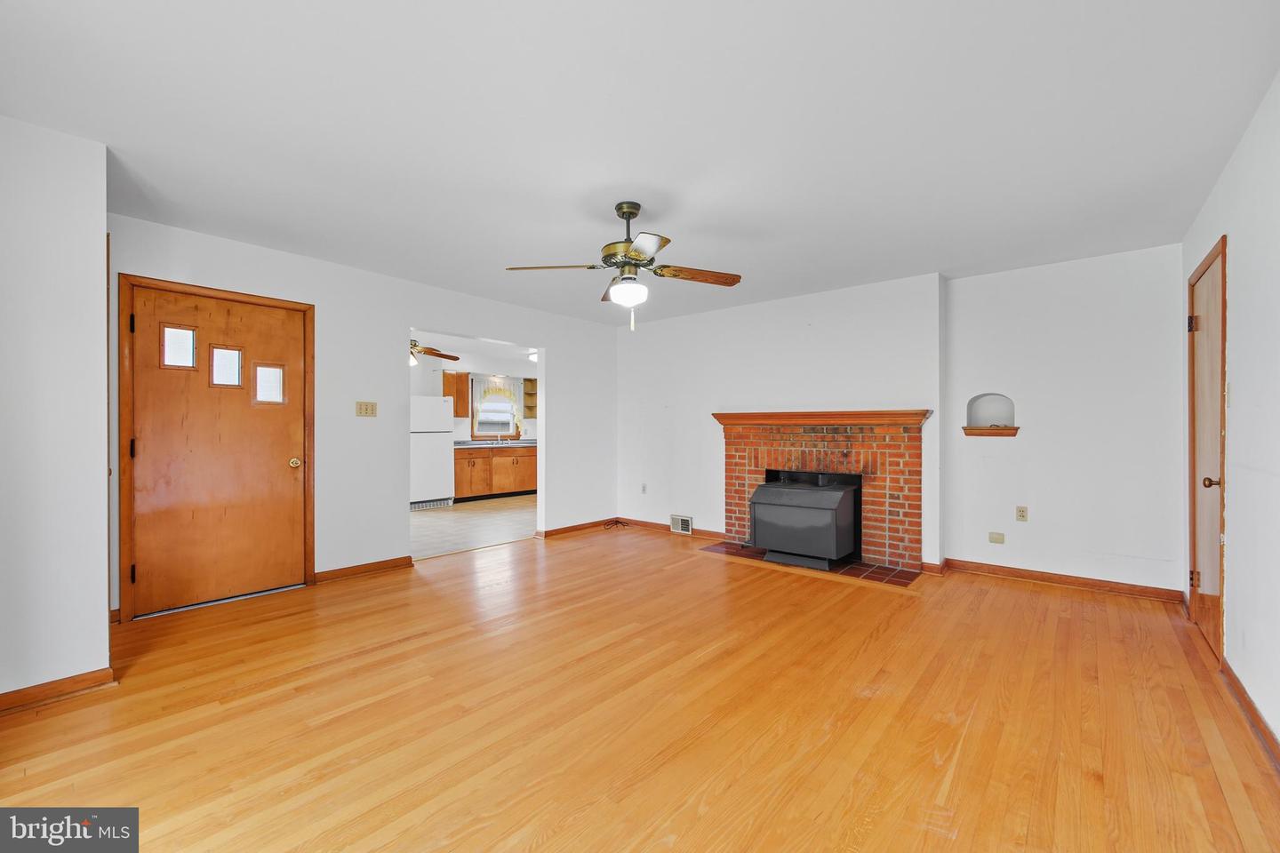 1982 BARBERSHOP RD, EDINBURG, Virginia 22824, 3 Bedrooms Bedrooms, ,1 BathroomBathrooms,Farm,For sale,1982 BARBERSHOP RD,VASH2012676 MLS # VASH2012676