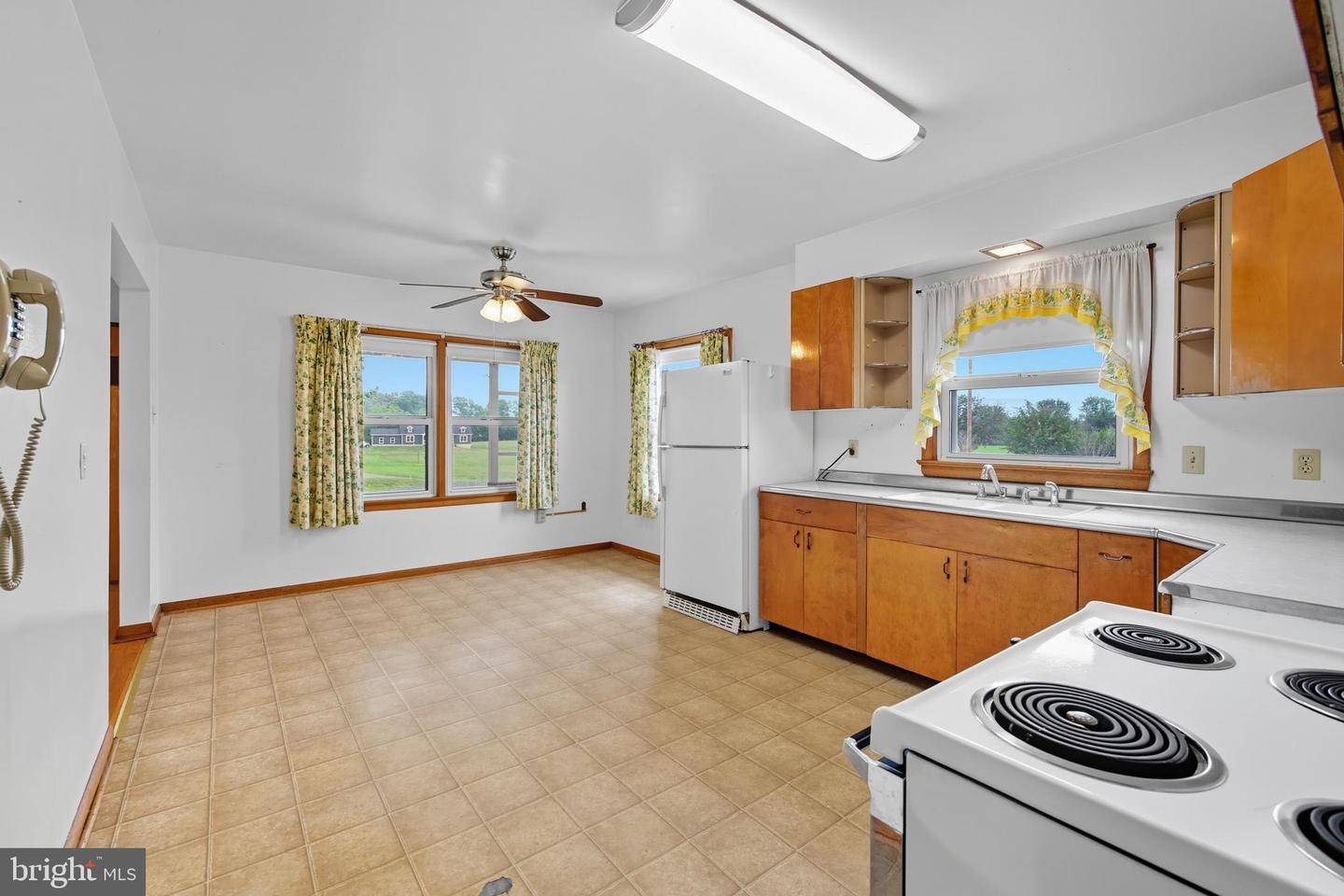 1982 BARBERSHOP RD, EDINBURG, Virginia 22824, 3 Bedrooms Bedrooms, ,1 BathroomBathrooms,Farm,For sale,1982 BARBERSHOP RD,VASH2012676 MLS # VASH2012676