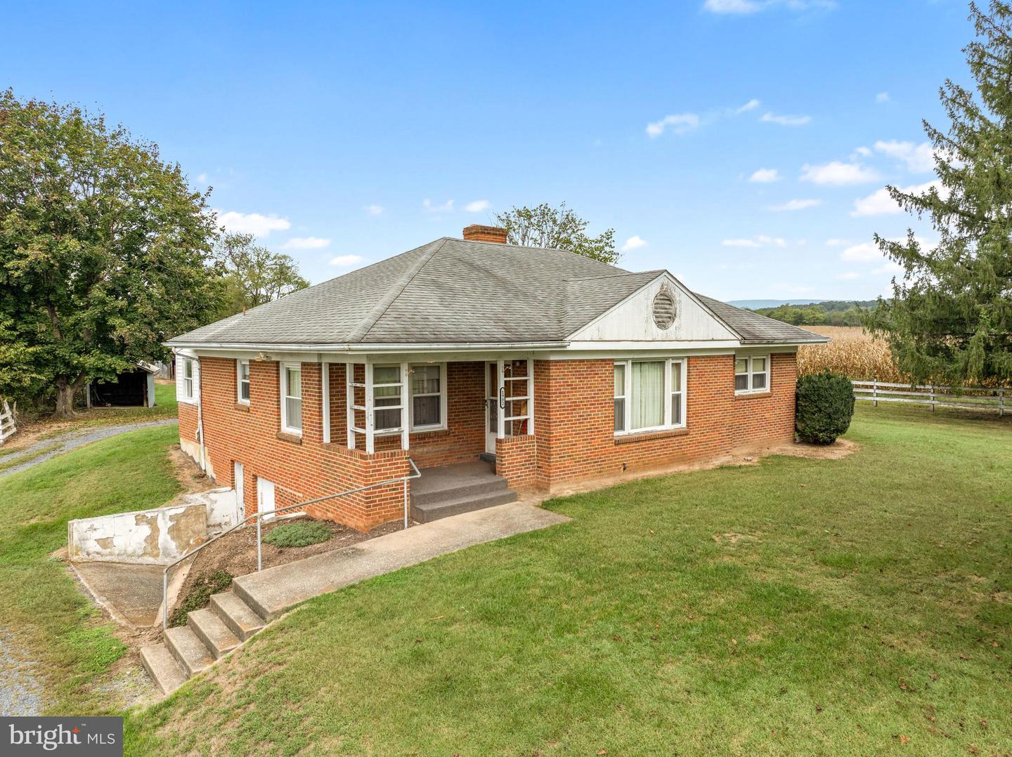 1982 BARBERSHOP RD, EDINBURG, Virginia 22824, 3 Bedrooms Bedrooms, ,1 BathroomBathrooms,Farm,For sale,1982 BARBERSHOP RD,VASH2012676 MLS # VASH2012676