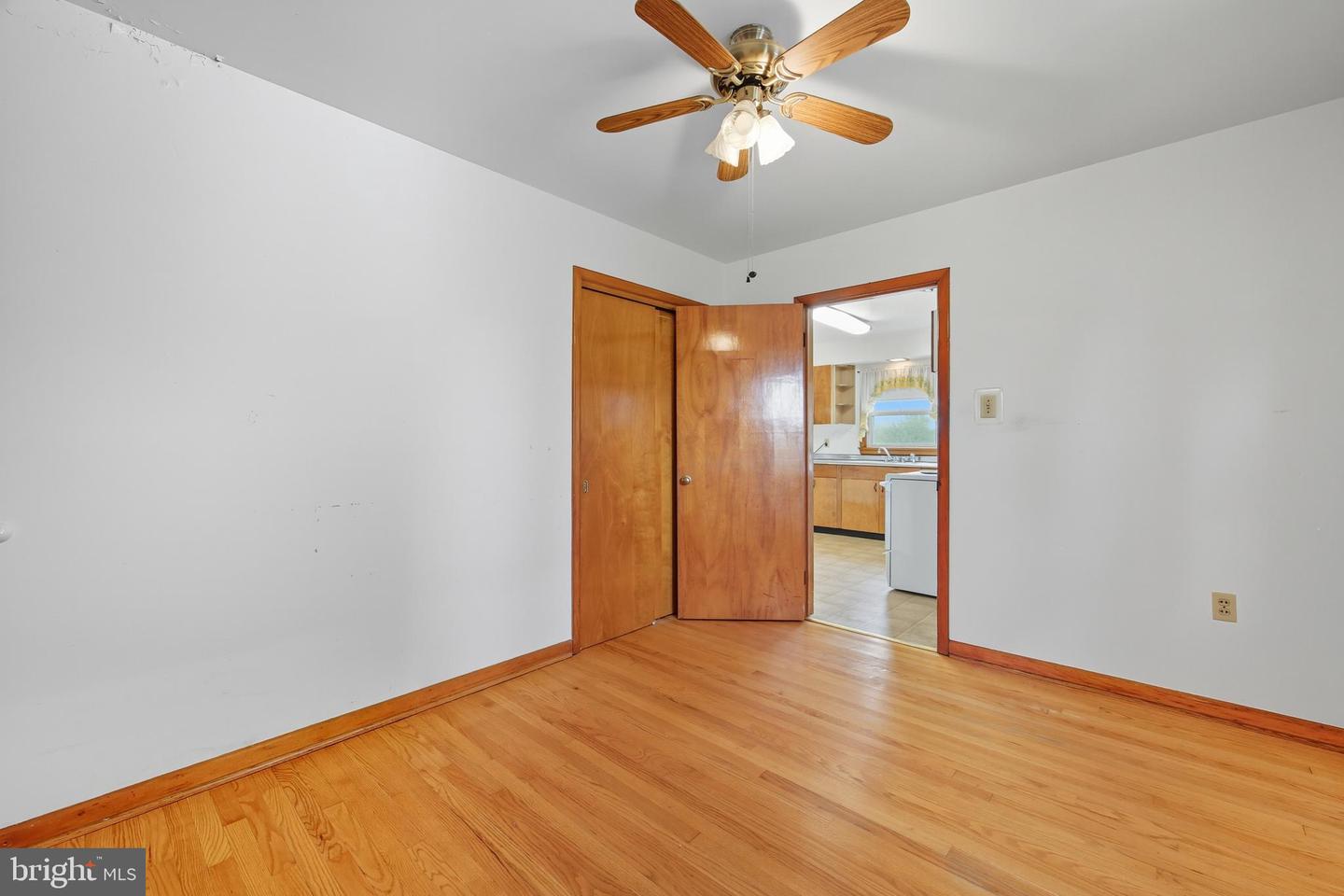1982 BARBERSHOP RD, EDINBURG, Virginia 22824, 3 Bedrooms Bedrooms, ,1 BathroomBathrooms,Farm,For sale,1982 BARBERSHOP RD,VASH2012676 MLS # VASH2012676