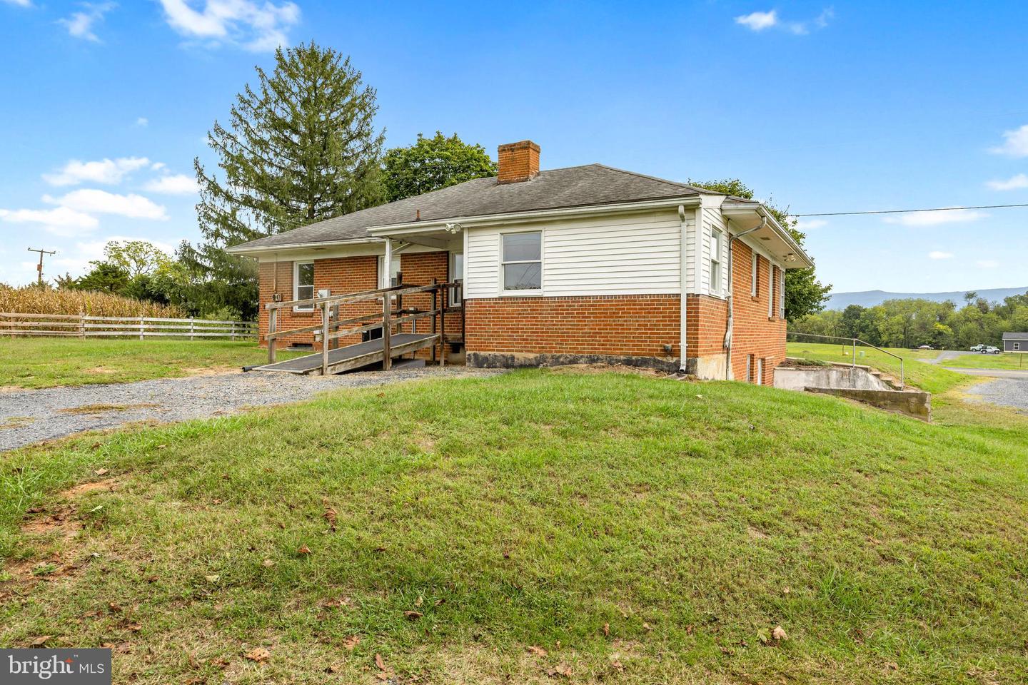 1982 BARBERSHOP RD, EDINBURG, Virginia 22824, 3 Bedrooms Bedrooms, ,1 BathroomBathrooms,Farm,For sale,1982 BARBERSHOP RD,VASH2012676 MLS # VASH2012676
