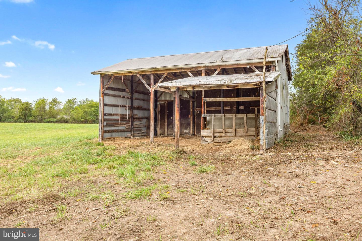 1982 BARBERSHOP RD, EDINBURG, Virginia 22824, 3 Bedrooms Bedrooms, ,1 BathroomBathrooms,Farm,For sale,1982 BARBERSHOP RD,VASH2012676 MLS # VASH2012676