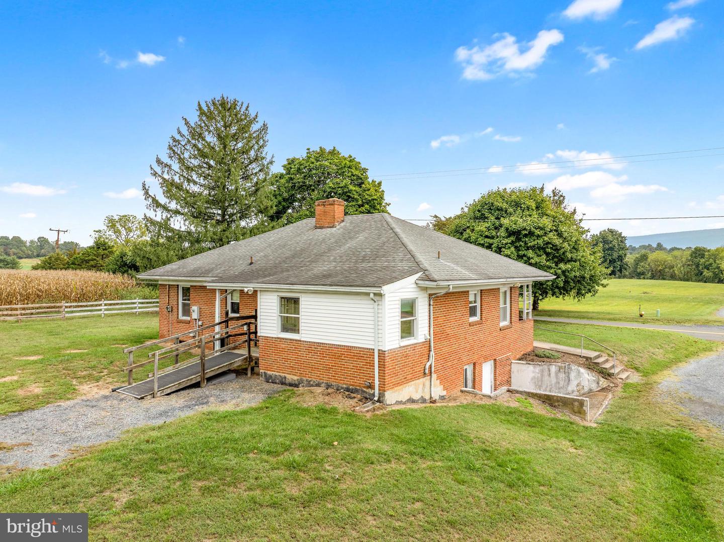 1982 BARBERSHOP RD, EDINBURG, Virginia 22824, 3 Bedrooms Bedrooms, ,1 BathroomBathrooms,Farm,For sale,1982 BARBERSHOP RD,VASH2012676 MLS # VASH2012676