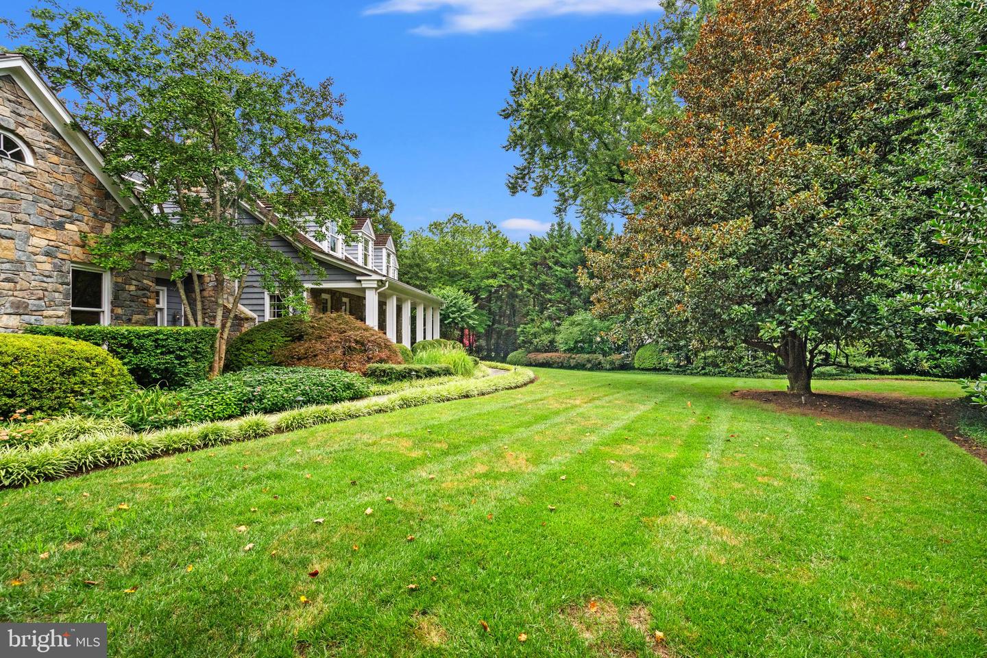 1110 HARVEY RD, MCLEAN, Virginia 22101, 6 Bedrooms Bedrooms, ,6 BathroomsBathrooms,Residential,For sale,1110 HARVEY RD,VAFX2219508 MLS # VAFX2219508