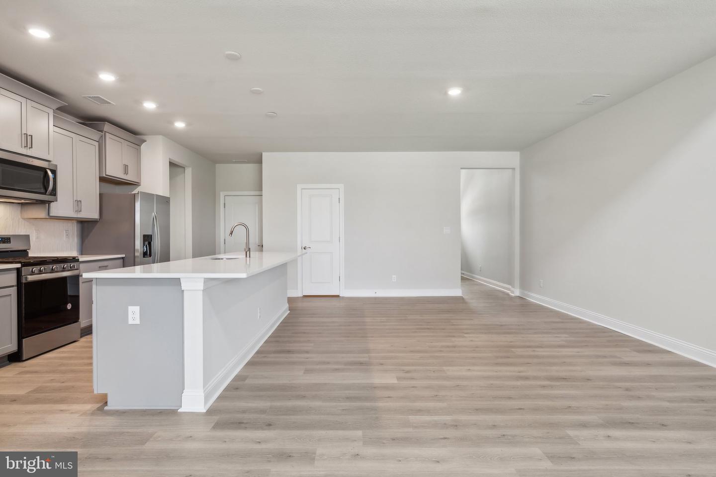 1280 TREVISO BAY, WILLIAMSBURG, Virginia 23188, 4 Bedrooms Bedrooms, ,2 BathroomsBathrooms,Residential,For sale,1280 TREVISO BAY,VAJC2000432 MLS # VAJC2000432
