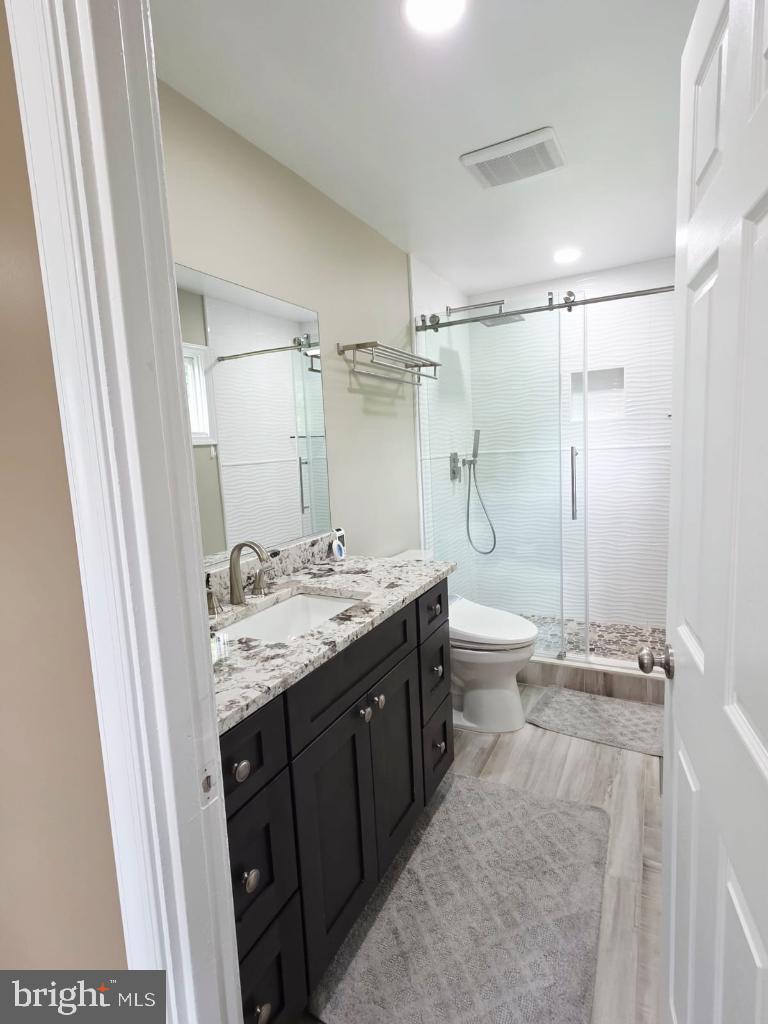402 W MAPLE AVE, STERLING, Virginia 20164, 5 Bedrooms Bedrooms, ,2 BathroomsBathrooms,Residential,For sale,402 W MAPLE AVE,VALO2097942 MLS # VALO2097942