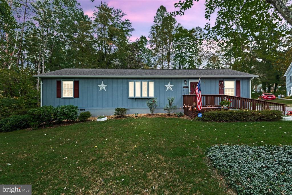 604 STRATFORD CIR, LOCUST GROVE, Virginia 22508, 3 Bedrooms Bedrooms, ,2 BathroomsBathrooms,Residential,604 STRATFORD CIR,VAOR2012350 MLS # VAOR2012350