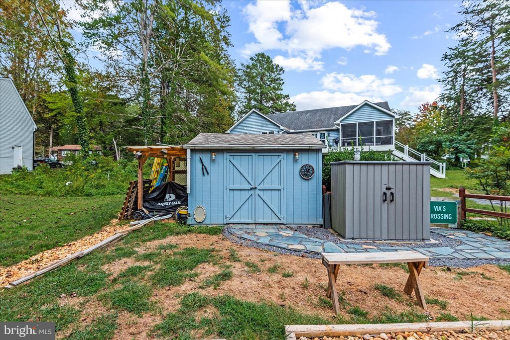604 STRATFORD CIR, LOCUST GROVE, Virginia 22508, 3 Bedrooms Bedrooms, ,2 BathroomsBathrooms,Residential,604 STRATFORD CIR,VAOR2012350 MLS # VAOR2012350