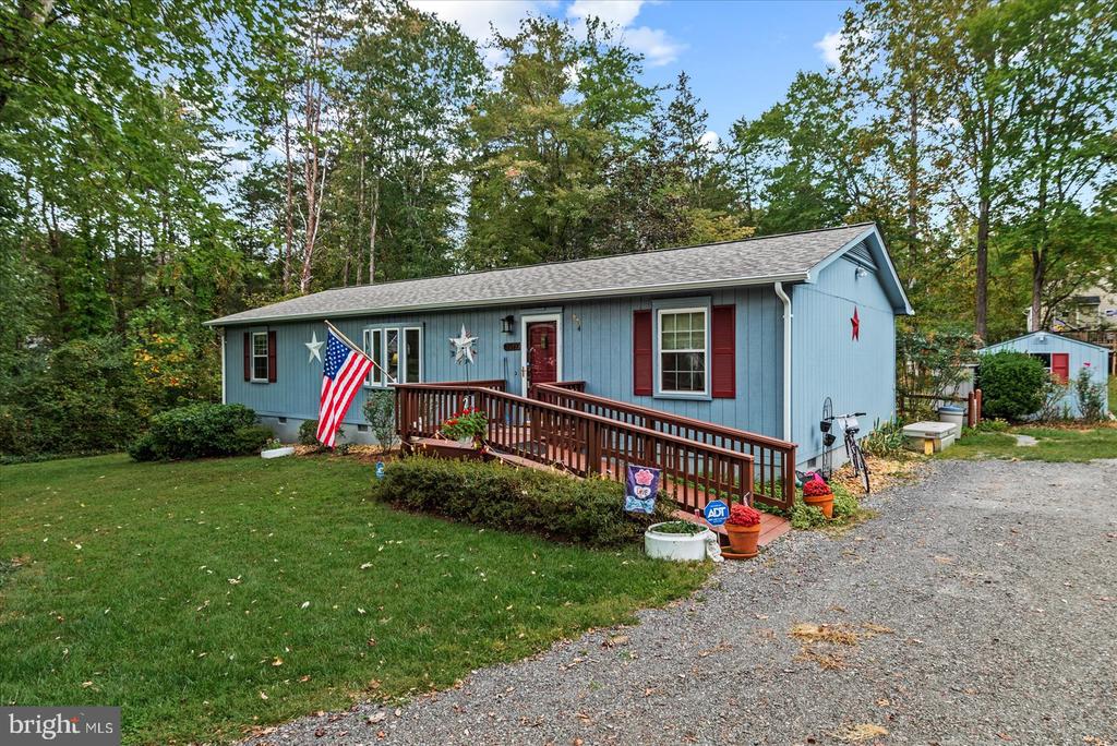 604 STRATFORD CIR, LOCUST GROVE, Virginia 22508, 3 Bedrooms Bedrooms, ,2 BathroomsBathrooms,Residential,604 STRATFORD CIR,VAOR2012350 MLS # VAOR2012350