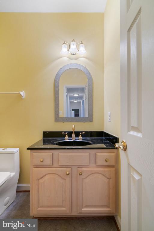 13031 DAHLIA LN, FREDERICKSBURG, Virginia 22407, 5 Bedrooms Bedrooms, ,4 BathroomsBathrooms,Residential,13031 DAHLIA LN,VASP2036604 MLS # VASP2036604