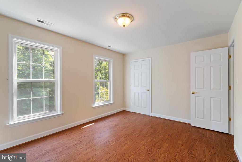 13031 DAHLIA LN, FREDERICKSBURG, Virginia 22407, 5 Bedrooms Bedrooms, ,4 BathroomsBathrooms,Residential,13031 DAHLIA LN,VASP2036604 MLS # VASP2036604
