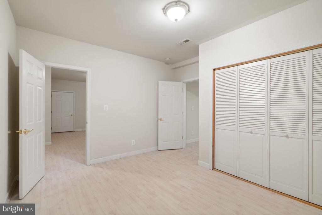 13031 DAHLIA LN, FREDERICKSBURG, Virginia 22407, 5 Bedrooms Bedrooms, ,4 BathroomsBathrooms,Residential,13031 DAHLIA LN,VASP2036604 MLS # VASP2036604