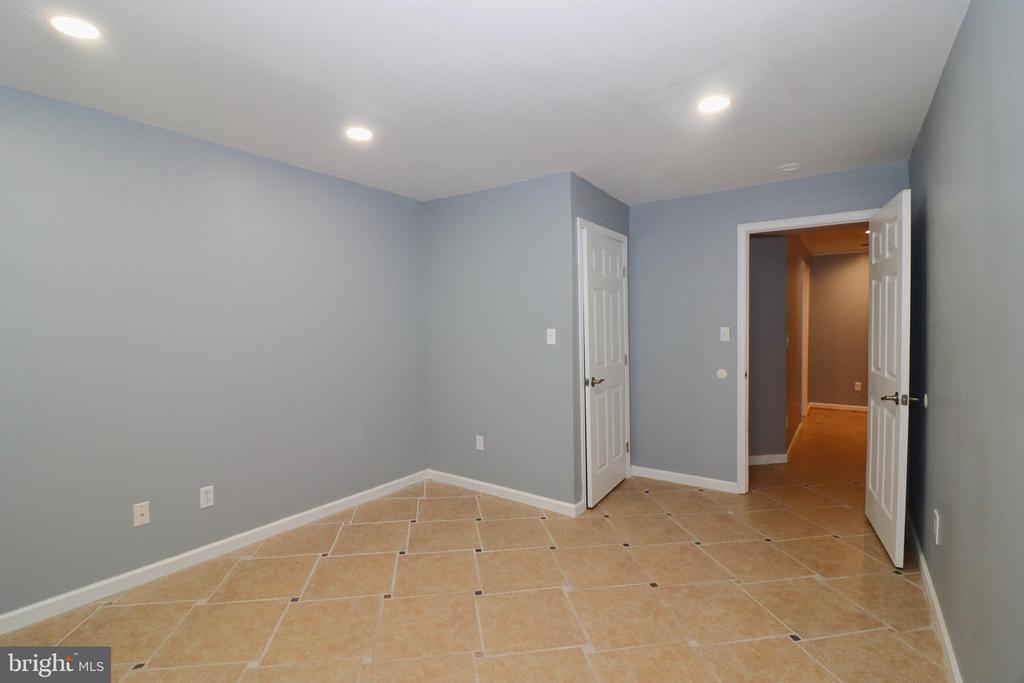 1111 EASTOVER PKWY, LOCUST GROVE, Virginia 22508, 5 Bedrooms Bedrooms, ,3 BathroomsBathrooms,Residential,1111 EASTOVER PKWY,VAOR2012418 MLS # VAOR2012418