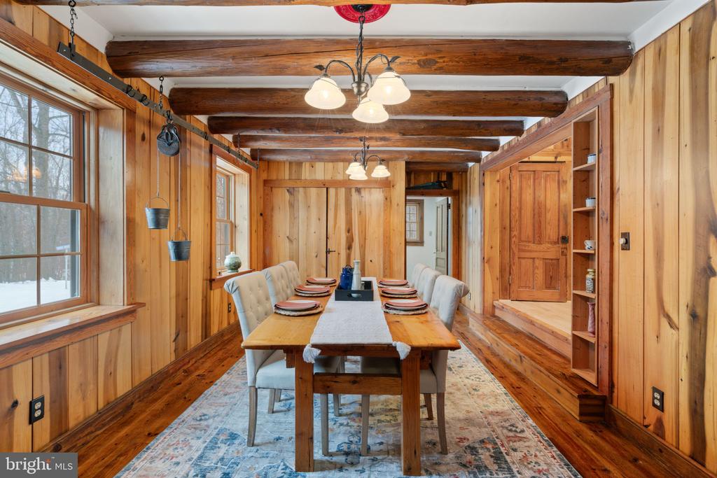 4257 CABIN RD, REVA, Virginia 22735, 5 Bedrooms Bedrooms, ,4 BathroomsBathrooms,Residential,4257 CABIN RD,VACU2011720 MLS # VACU2011720