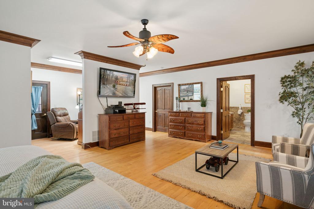 4257 CABIN RD, REVA, Virginia 22735, 5 Bedrooms Bedrooms, ,4 BathroomsBathrooms,Residential,4257 CABIN RD,VACU2011720 MLS # VACU2011720