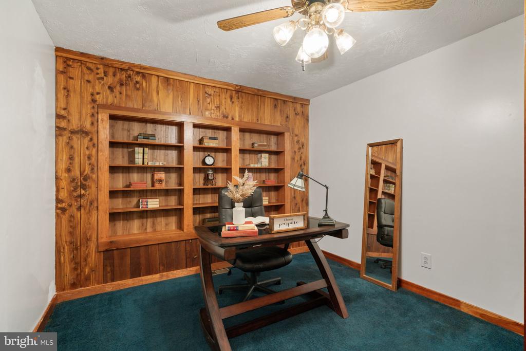 4257 CABIN RD, REVA, Virginia 22735, 5 Bedrooms Bedrooms, ,4 BathroomsBathrooms,Residential,4257 CABIN RD,VACU2011720 MLS # VACU2011720