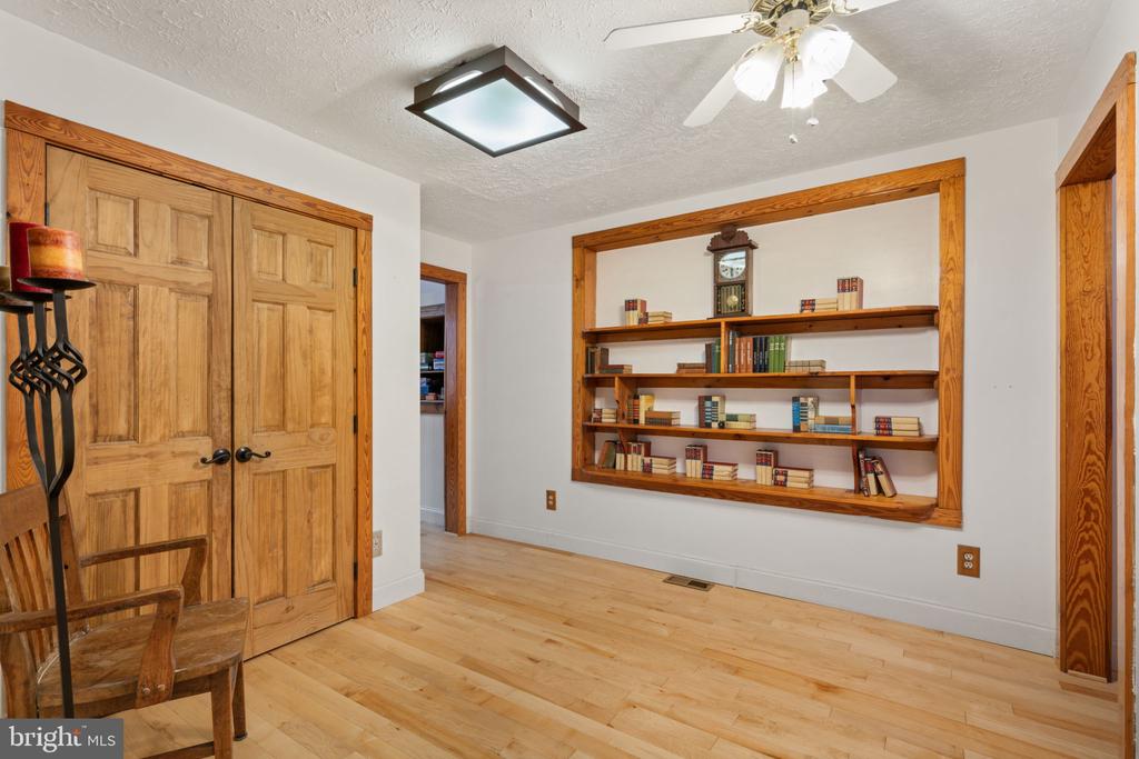 4257 CABIN RD, REVA, Virginia 22735, 5 Bedrooms Bedrooms, ,4 BathroomsBathrooms,Residential,4257 CABIN RD,VACU2011720 MLS # VACU2011720