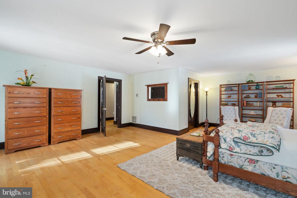 4257 CABIN RD, REVA, Virginia 22735, 5 Bedrooms Bedrooms, ,4 BathroomsBathrooms,Residential,4257 CABIN RD,VACU2011720 MLS # VACU2011720