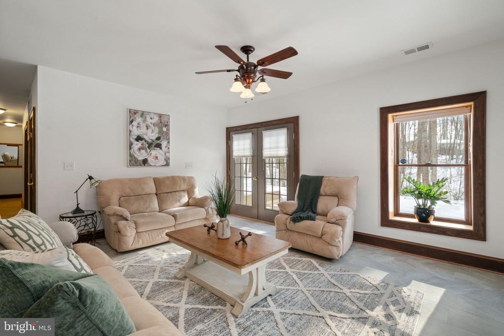 4257 CABIN RD, REVA, Virginia 22735, 5 Bedrooms Bedrooms, ,4 BathroomsBathrooms,Residential,4257 CABIN RD,VACU2011720 MLS # VACU2011720