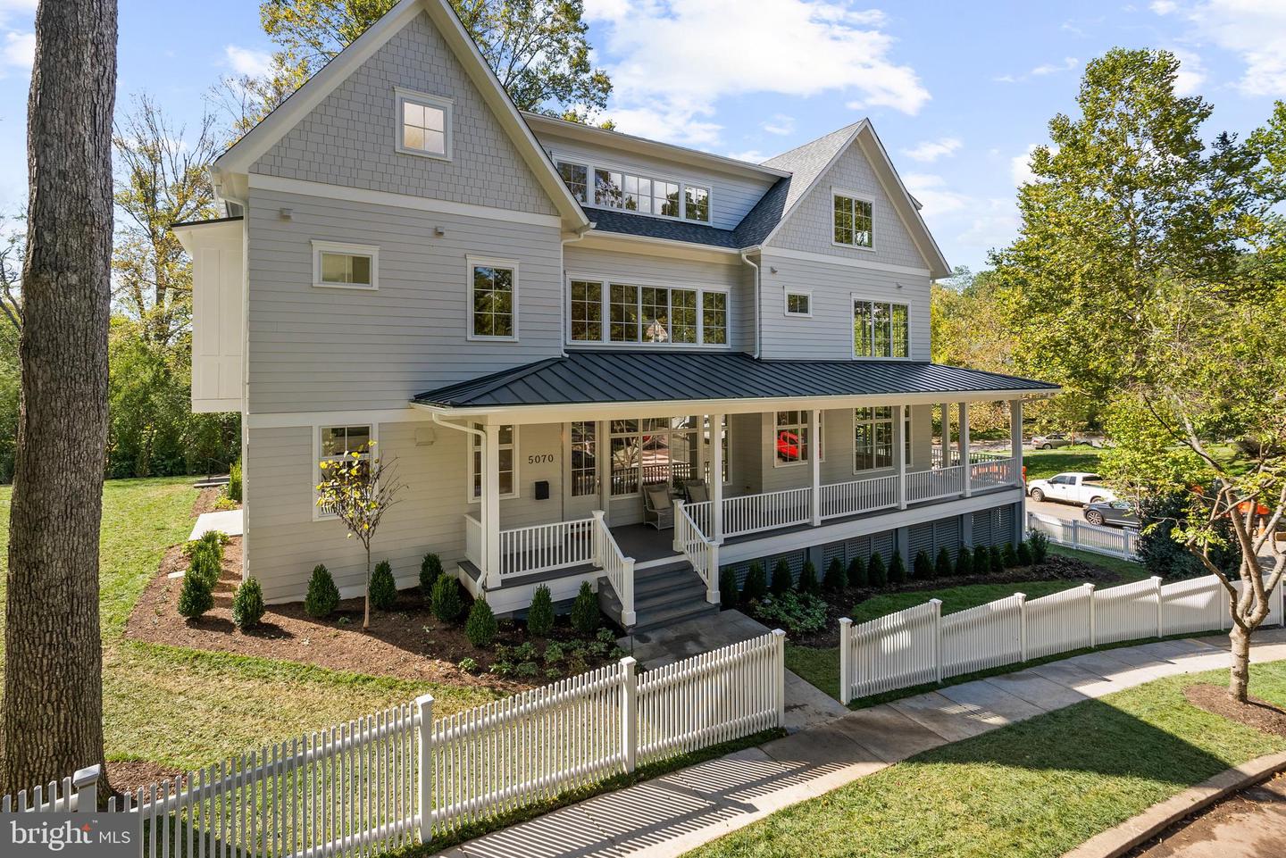 5070 MILLWOOD LN NW, WASHINGTON, District Of Columbia 20016, 6 Bedrooms Bedrooms, ,8 BathroomsBathrooms,Residential,For sale,5070 MILLWOOD LN NW,DCDC2211174 MLS # DCDC2211174
