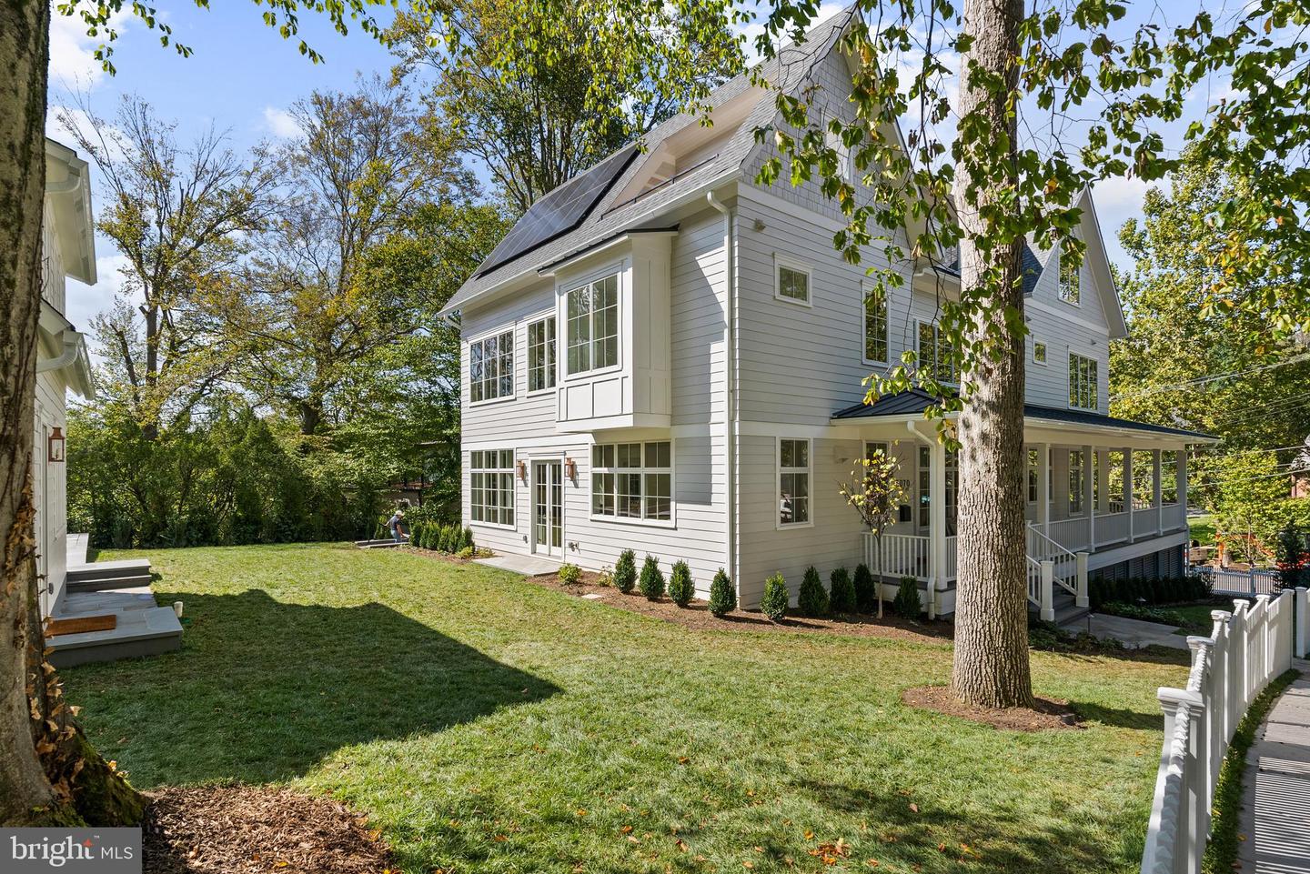5070 MILLWOOD LN NW, WASHINGTON, District Of Columbia 20016, 6 Bedrooms Bedrooms, ,8 BathroomsBathrooms,Residential,For sale,5070 MILLWOOD LN NW,DCDC2211174 MLS # DCDC2211174