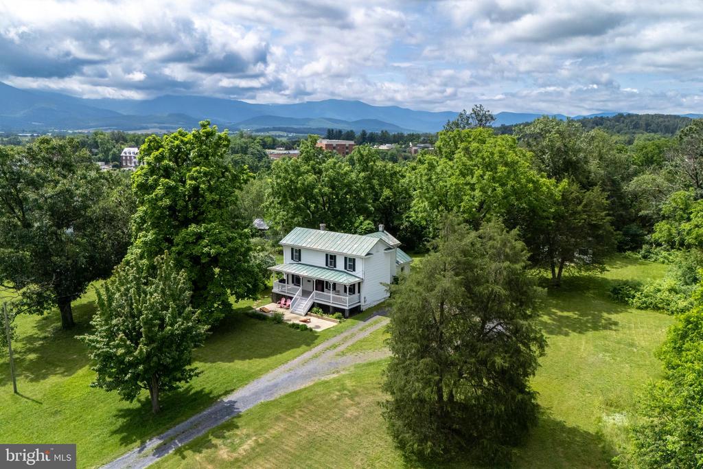 505 MECHANIC ST, LURAY, Virginia 22835, 4 Bedrooms Bedrooms, ,2 BathroomsBathrooms,Residential,505 MECHANIC ST,VAPA2005422 MLS # VAPA2005422