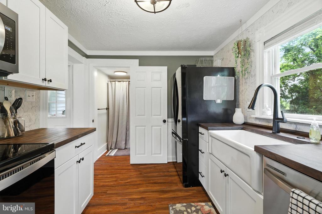 505 MECHANIC ST, LURAY, Virginia 22835, 4 Bedrooms Bedrooms, ,2 BathroomsBathrooms,Residential,505 MECHANIC ST,VAPA2005422 MLS # VAPA2005422