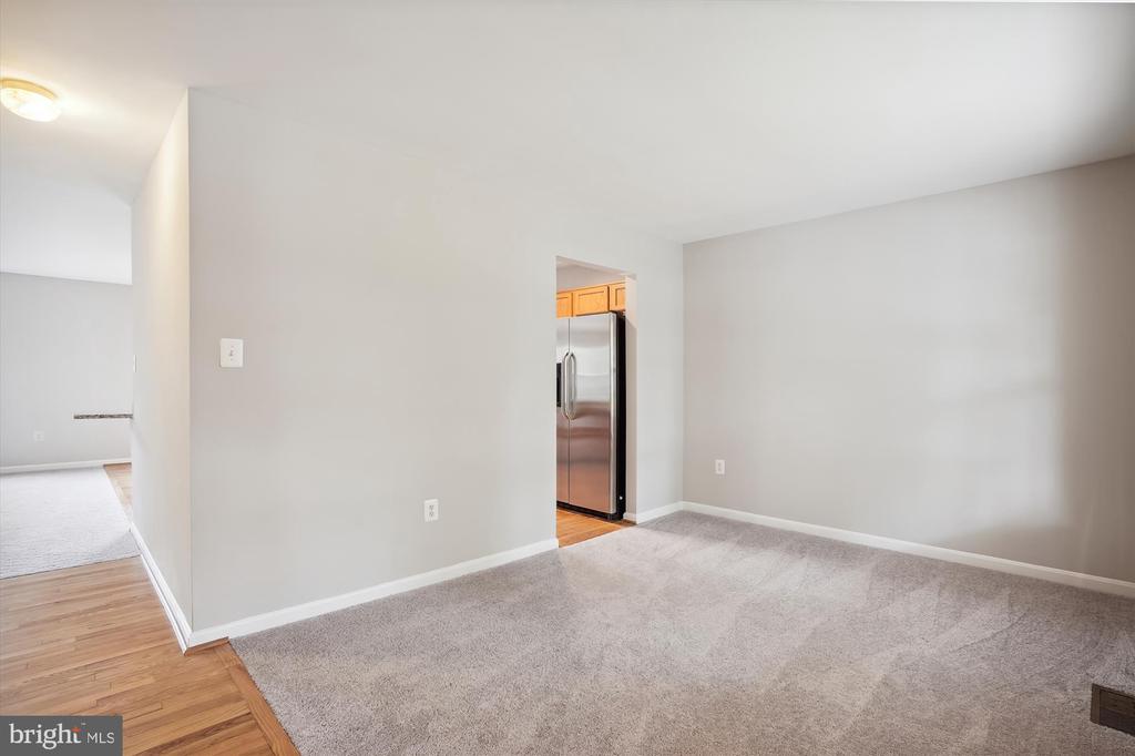 2024 CHESTNUT DR, CULPEPER, Virginia 22701, 4 Bedrooms Bedrooms, ,3 BathroomsBathrooms,Residential,2024 CHESTNUT DR,VACU2011726 MLS # VACU2011726