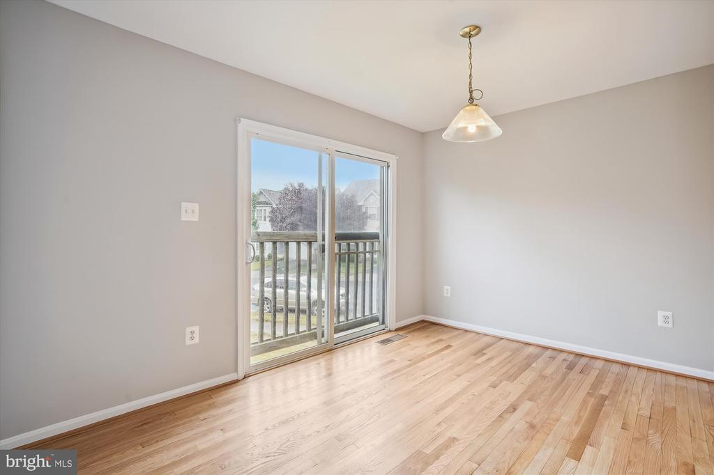 2024 CHESTNUT DR, CULPEPER, Virginia 22701, 4 Bedrooms Bedrooms, ,3 BathroomsBathrooms,Residential,2024 CHESTNUT DR,VACU2011726 MLS # VACU2011726
