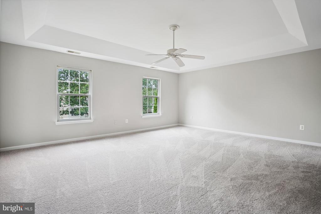 2024 CHESTNUT DR, CULPEPER, Virginia 22701, 4 Bedrooms Bedrooms, ,3 BathroomsBathrooms,Residential,2024 CHESTNUT DR,VACU2011726 MLS # VACU2011726