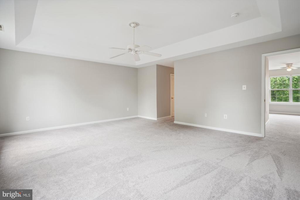 2024 CHESTNUT DR, CULPEPER, Virginia 22701, 4 Bedrooms Bedrooms, ,3 BathroomsBathrooms,Residential,2024 CHESTNUT DR,VACU2011726 MLS # VACU2011726
