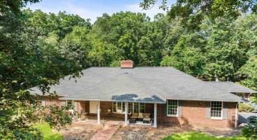 5983 LABS RUN LN, PENN LAIRD, Virginia 22846, 4 Bedrooms Bedrooms, ,3 BathroomsBathrooms,Residential,5983 LABS RUN LN,662500 MLS # 662500