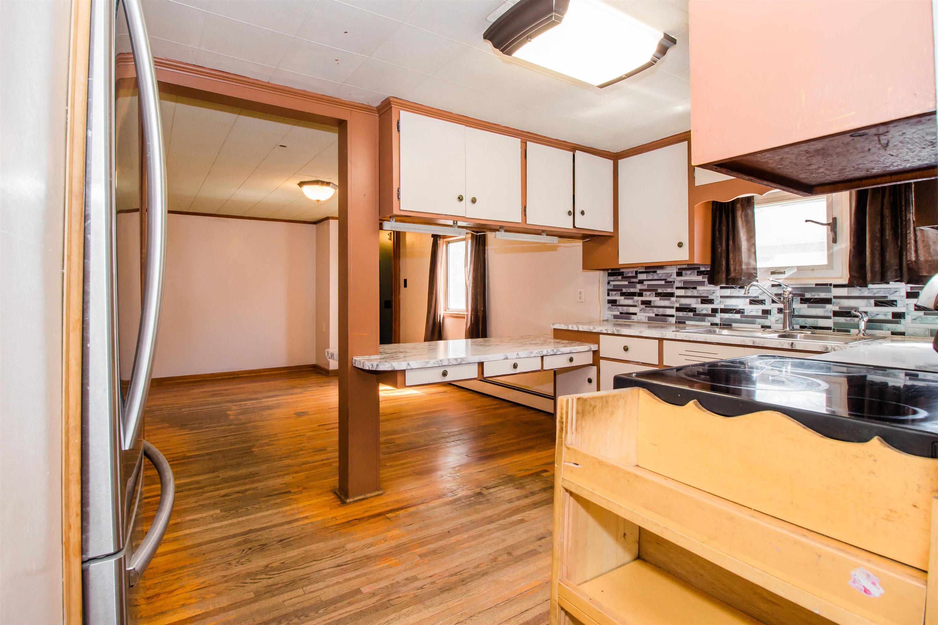 409 BRUCE ST, BRIDGEWATER, Virginia 22812, 3 Bedrooms Bedrooms, ,2 BathroomsBathrooms,Residential,409 BRUCE ST,663885 MLS # 663885